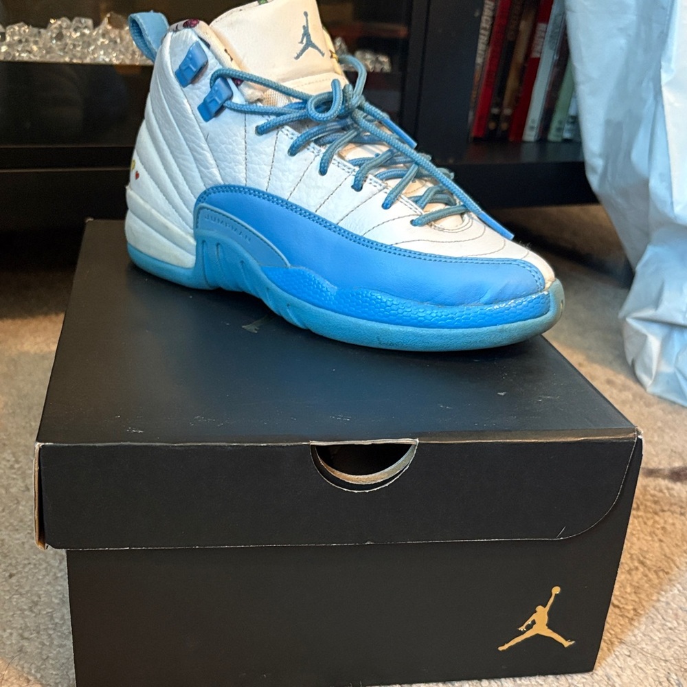 Nike Air Jordan White and Blue High-Top Basketball Shoe
